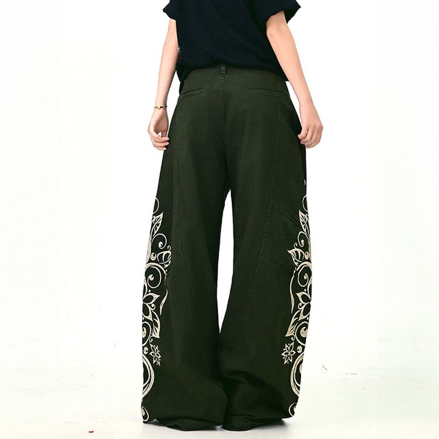 フローラルエンブロイダリーストリートワイドパンツ 2col   R01377