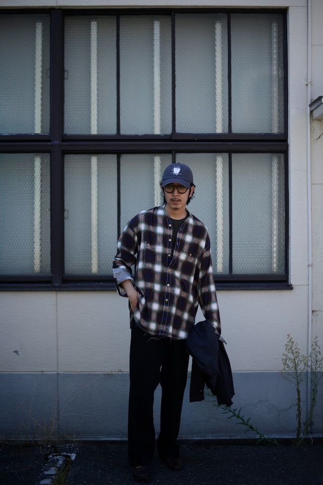 blackbird / cut off collar shirt (check Green)