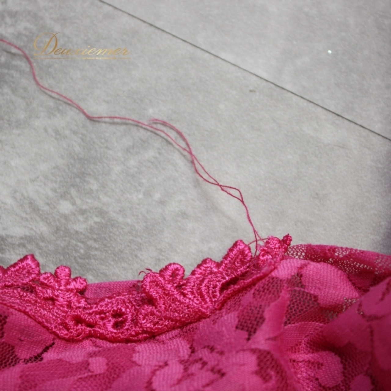 社交ダンス 衣装 スタンダード ドレス ワンピース パーティ衣装 ステージ衣装 Leirena レイリーナ ピンク系 花柄 レース チョーカー 派手 エレガント 女性用 余興 発表会 フリル 着やすい 体型カバー レディース 特別な日 ラインストーン付き 踊りやすい 舞台衣装 華やか セクシー 結婚式 デザイン おしゃれ 軽量 柔らかい