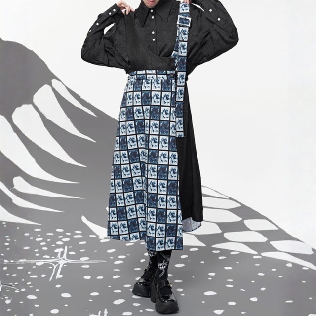 Buckle film print one-piece C1609