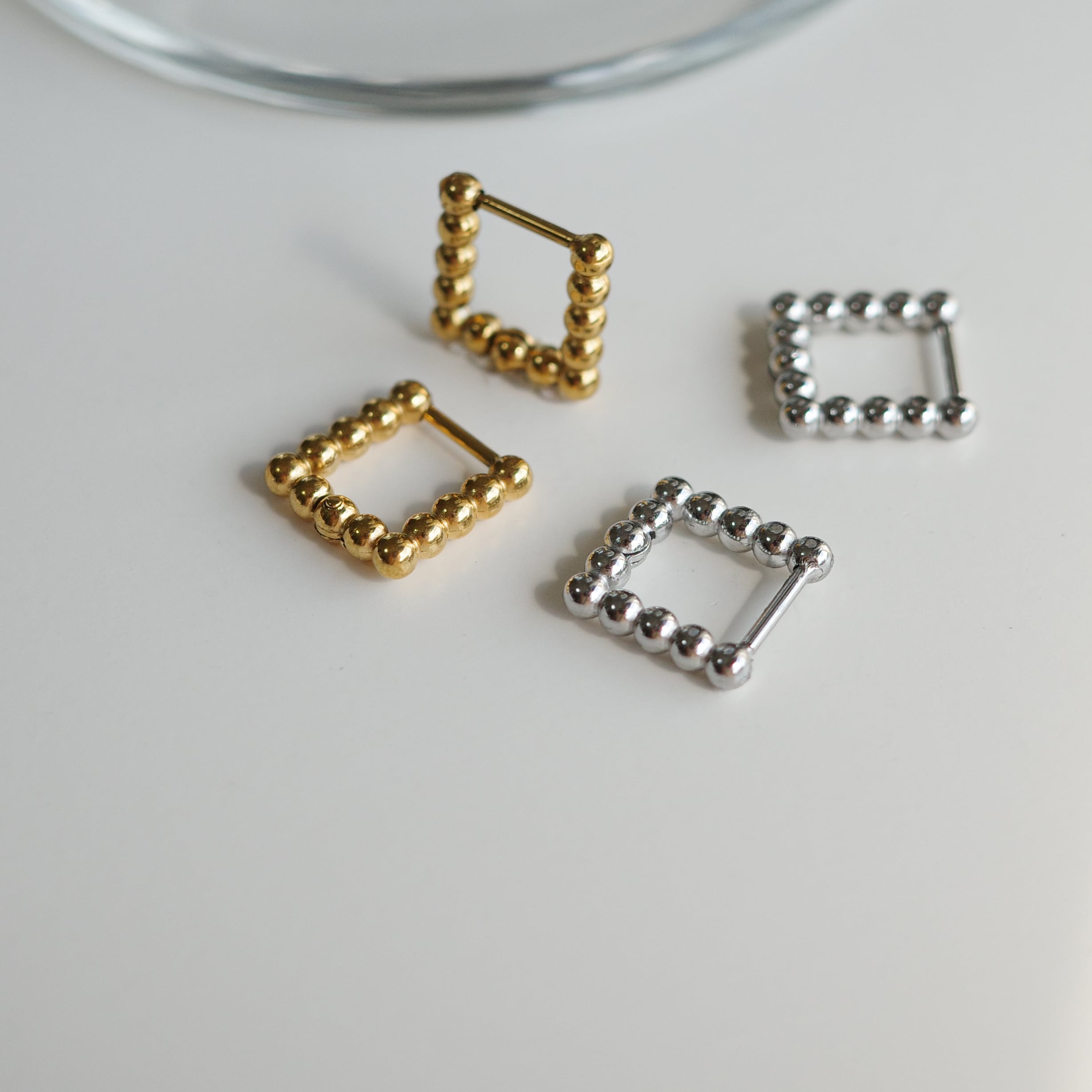 10/10(金)21時新作発売*stainless square dot pierce | RIN