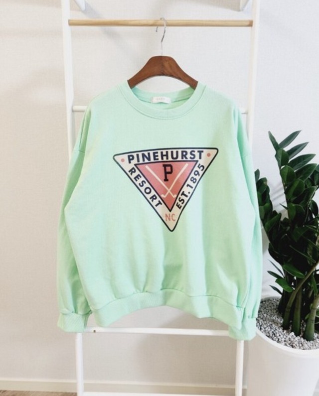 PINEHURSTロゴトレーナー