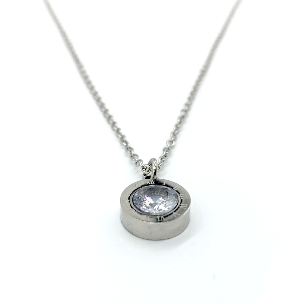 ストーンローマナンバーネックレス