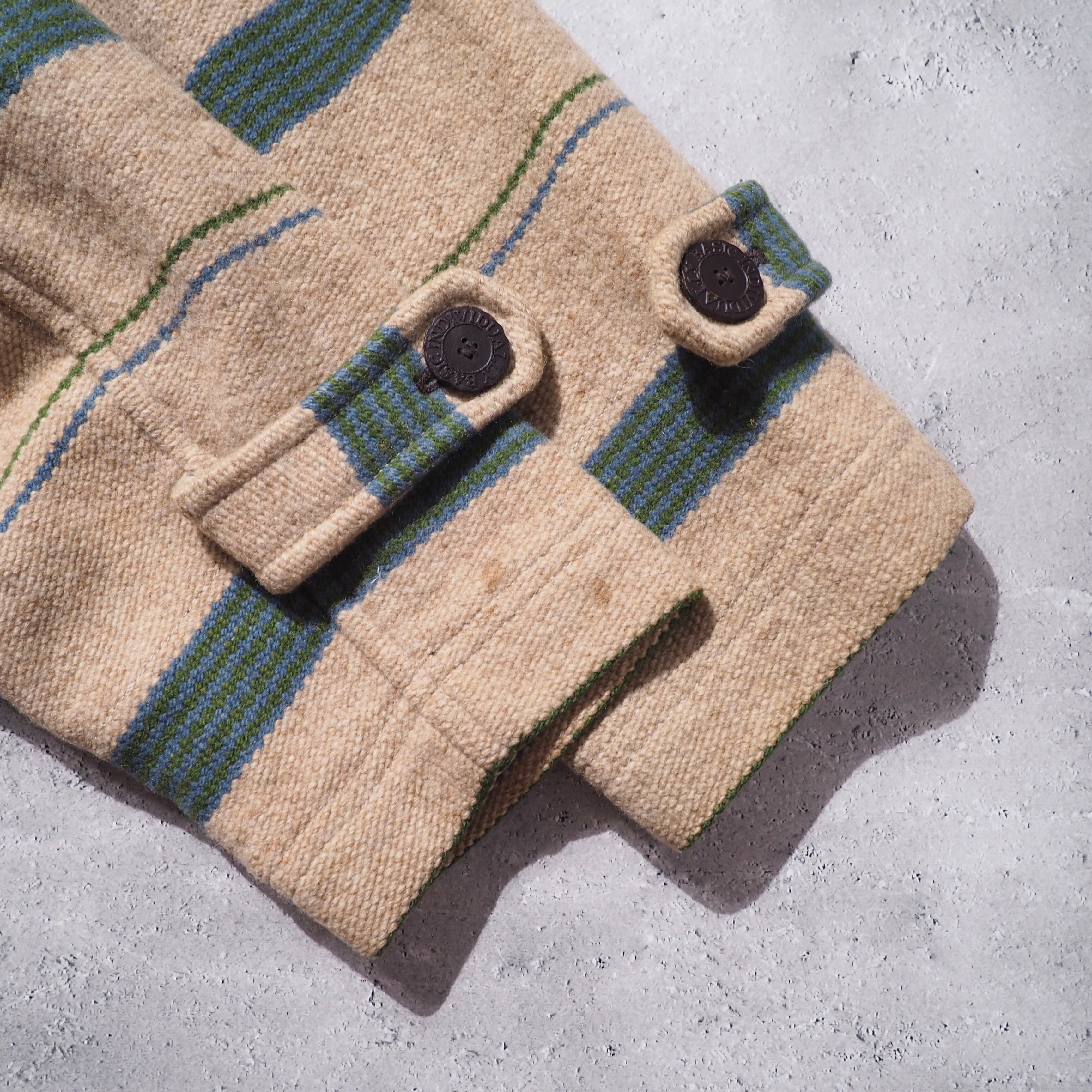 ” ixi:z ” green × light blue boarder line design vintage wool duffle coat