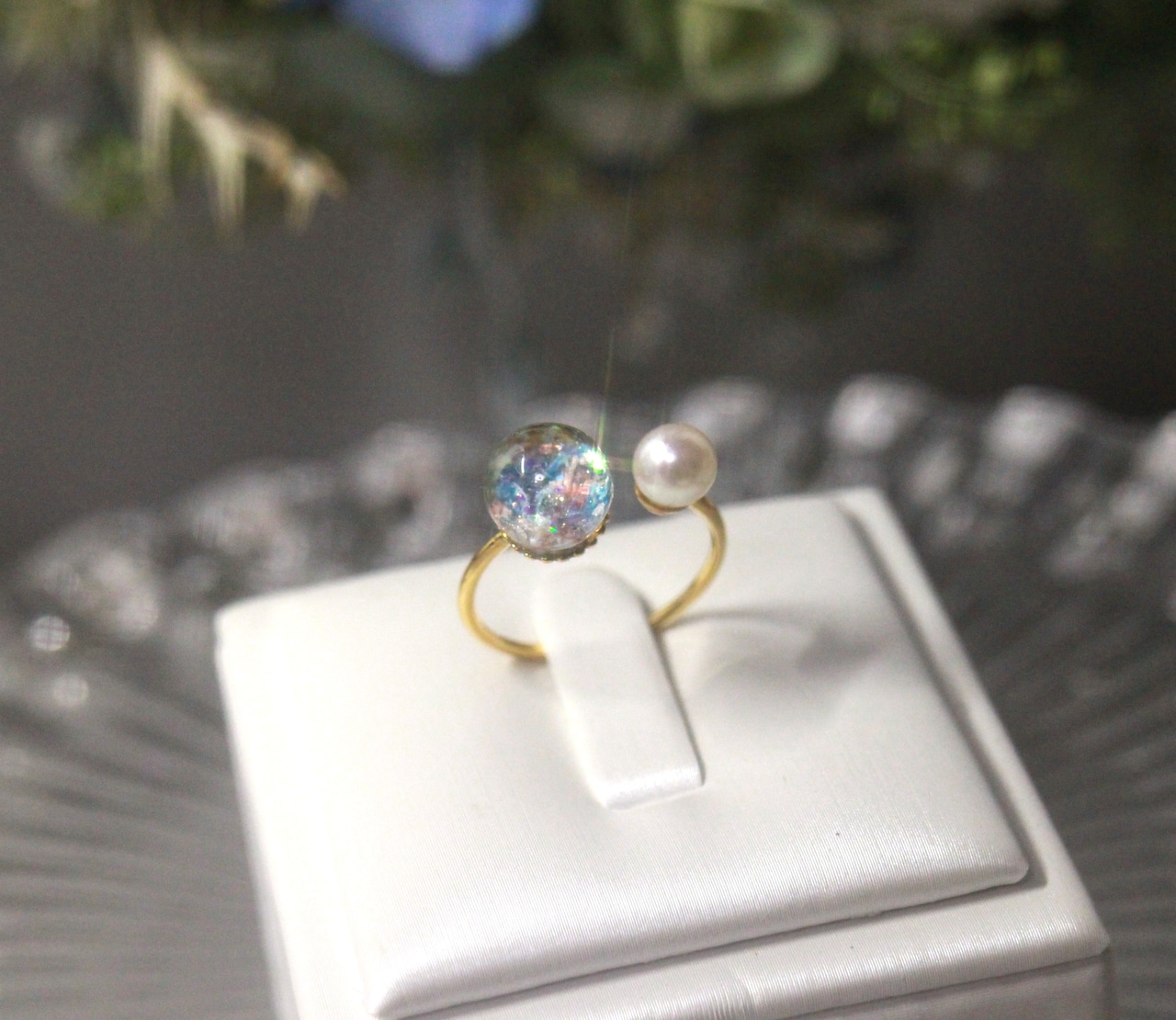 【抽選販売】新色追加【選べる8色】絵画と国産あこや真珠を纏う Lumière ring 【受注制作】