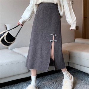 【送料無料】 ロングスカート 4色 スカート ロング ロング丈 ミモレ丈 フレア Aライン シンプル かわいい 大人可愛い きれいめ カジュアル 大人 おしゃれ お洒落 レトロ スリット こなれ感 コンサバ系 ラフ 抜け感 無地 冬 30代 40代 レディース 女性用 ママ ママ服 お出かけ お呼ばれ 休日 お茶会 女子会 授業参観 着回し 普段使い 重ね着 韓国 韓国系 ファッション コーデ スタイル 楽ちん あったか 暖かい 体型カバー ダメージ 美脚 定番 プチプラ 着痩せ 大きめ ゆったり ゆる