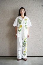 lace open collar shirt white yellow