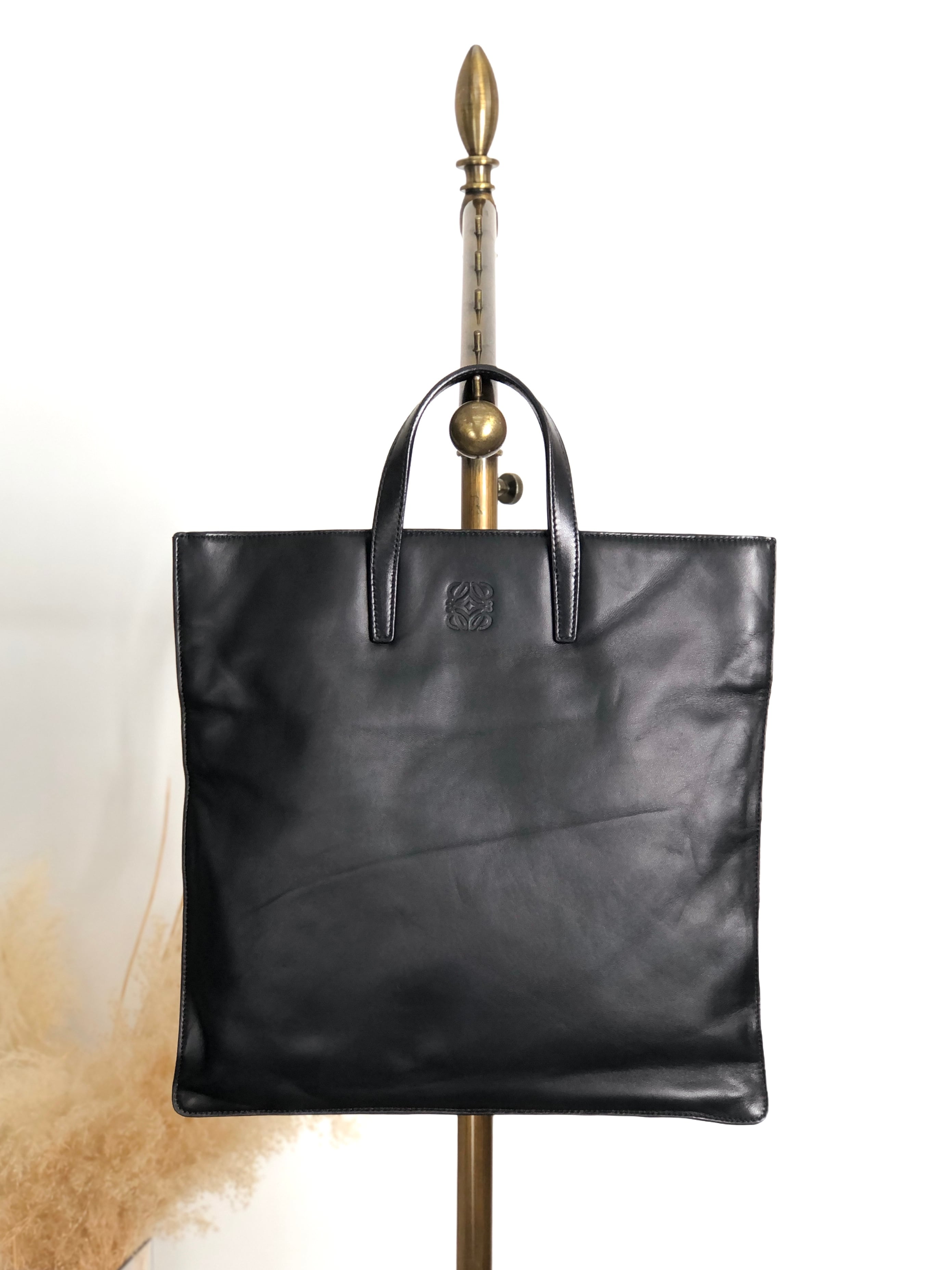 LOEWE ロエベ ハンドバッグ ブラック アナグラム レザー トートバッグ