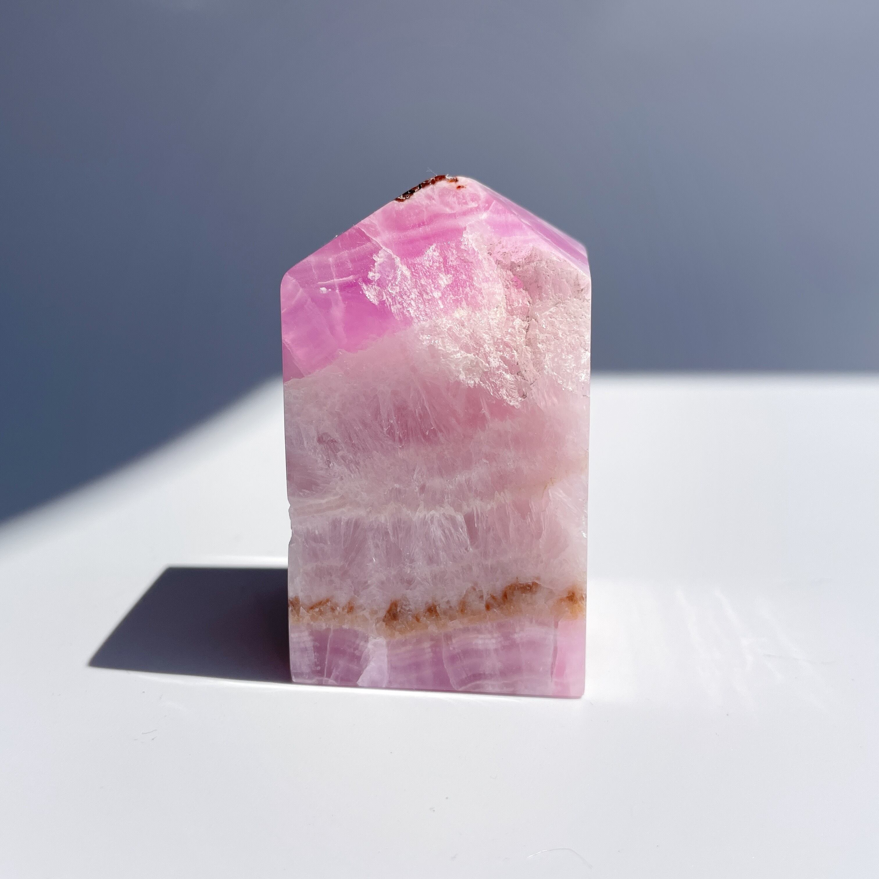 ピンクアラゴナイト（ハイクォリティ） タワー 25◇Pink Aragonite