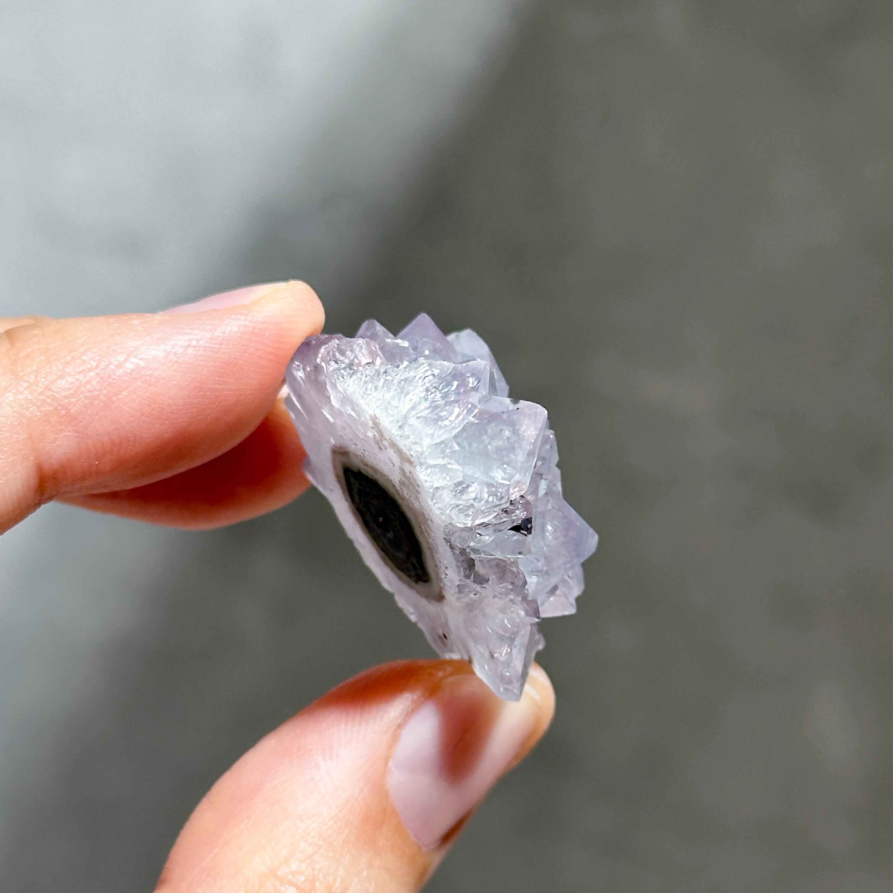 ウルグアイ産フラワーアメジスト 原石44◇ Flower Amethyst ◇天然石