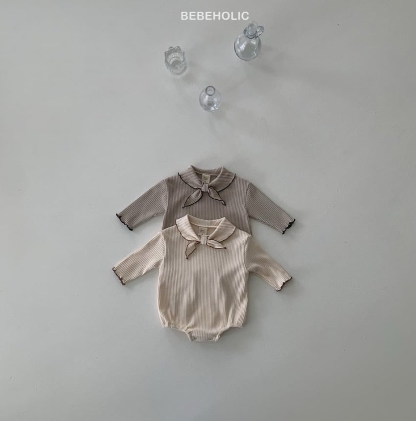 即納⌇BEBE HOLIC / Scarf suit