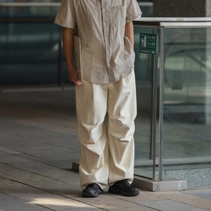 ストレートレッグ裾コードパンツ　981