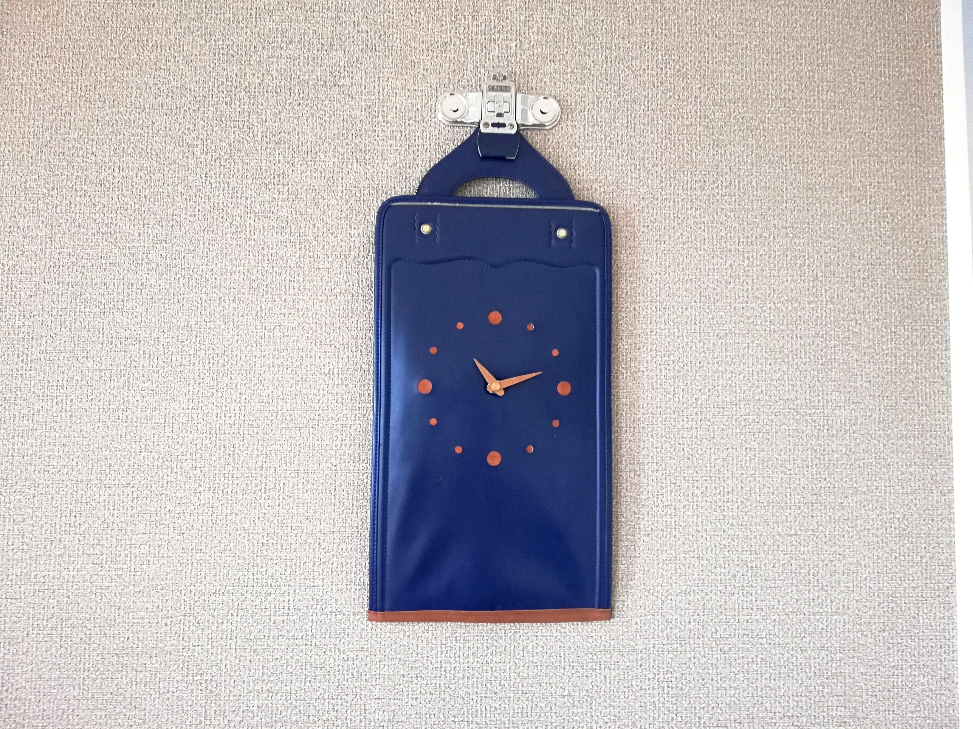 掛-kakeru- シリーズ】Wall Clock blue（ランドセル×時計） | upcycle
