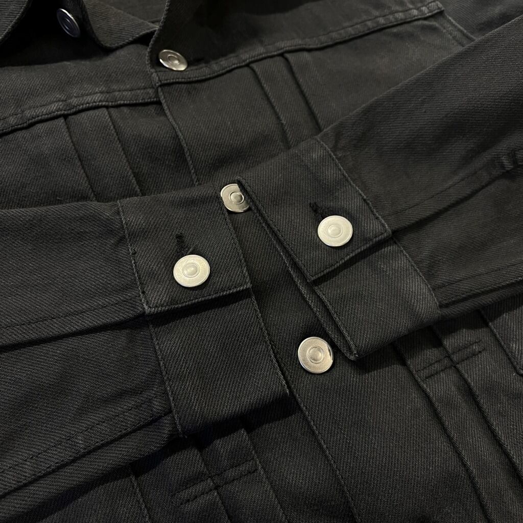 A.P.C 2ND TYPE DENIM JACKET BLACK | safarionline