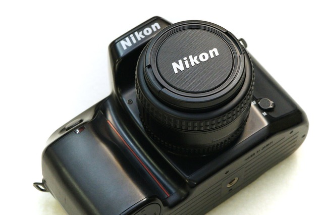 919 Nikon F70 ニコン フィルムカメラ 一眼レフ レンズ（AF NIKKOR 50mm F1.4D）付き 中古 電池付き |  ANTIQUE JOHN アンティーク ジョン