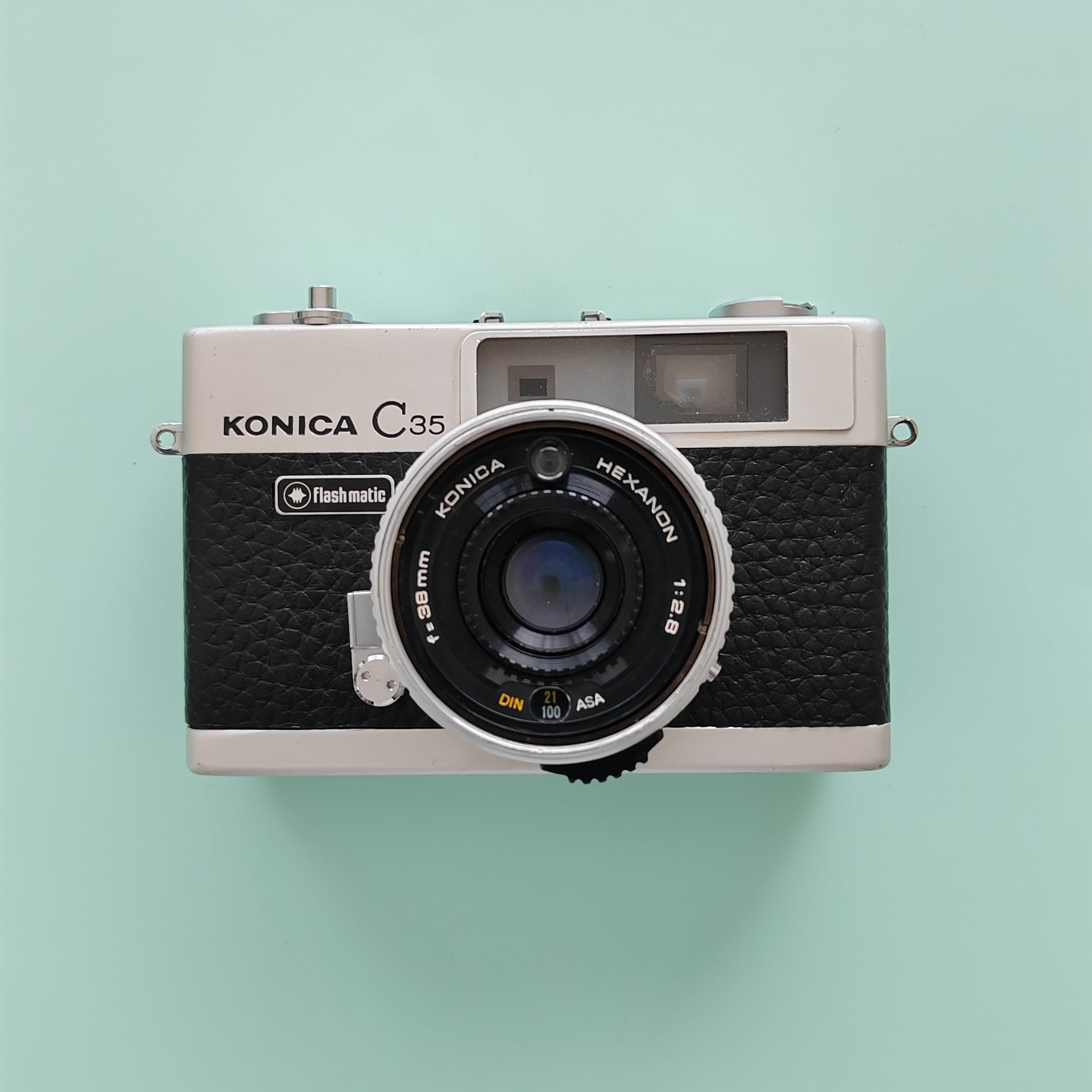 Konica C35 Flashmatic 整備済みフィルムカメラ｜本革抹茶グリーン・3