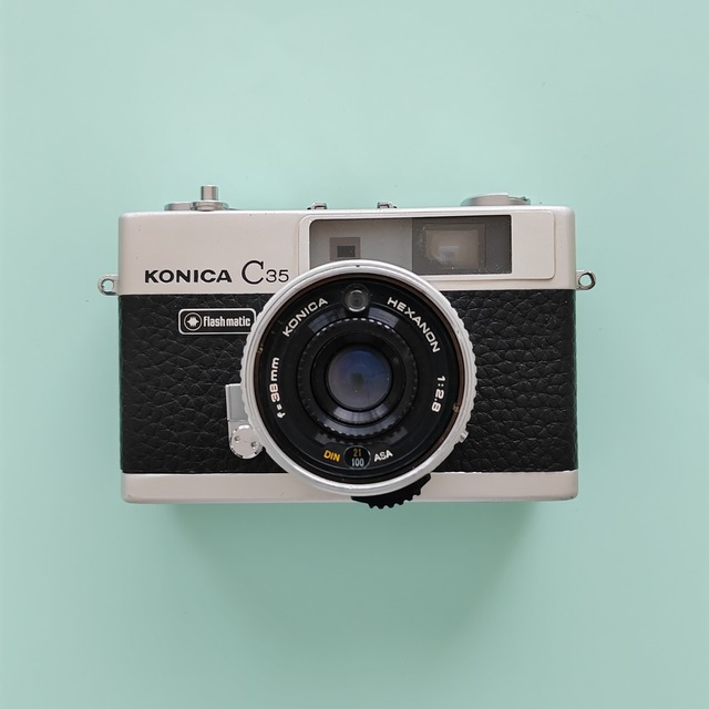 Konica C35 Flashmatic 整備済みフィルムカメラ｜本革ジェットブラック・3ヶ月保証