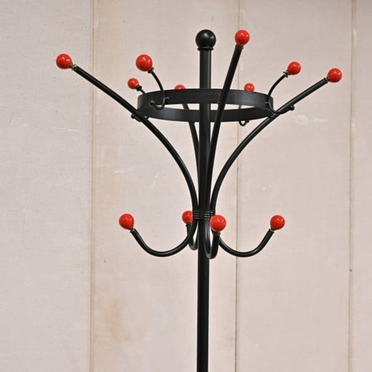 ミッドセンチュリーモダン コートハンガー レトロ ポールハンガー コントラスト クラシックデザイン コートスタンド ビンテージスタイル【中古家具/中古インテリア/USED家具ユーズド家具/リサイクル】