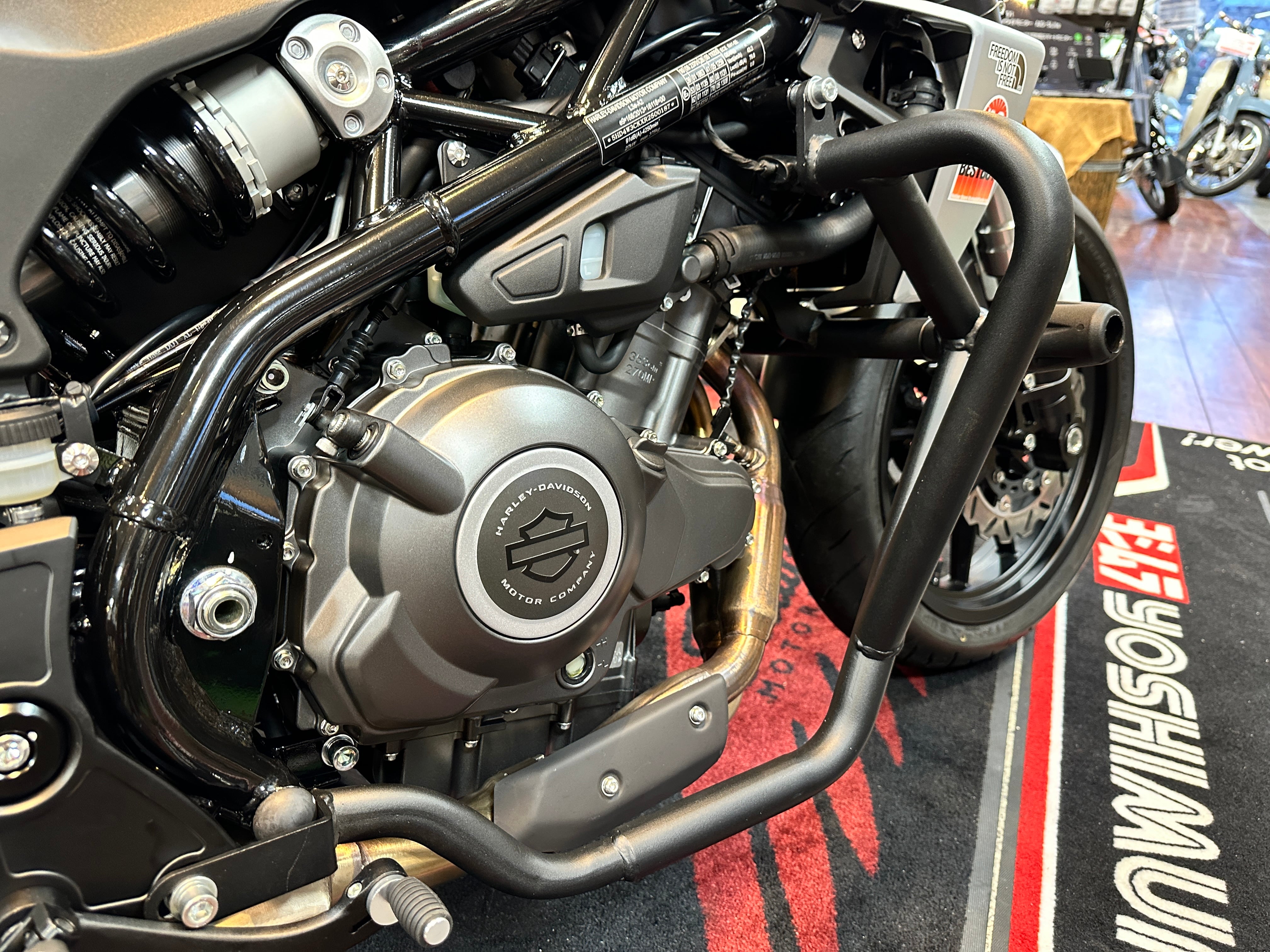 Harley-Davidson X350 クラッシュガード/エンジンガード | KMDex Harley-Davidson X350 クラッシュガード/エンジンガード | KMDex