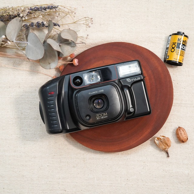 【Fuji】zoom Cardia 800 安定感のあるコンパクトカメラ