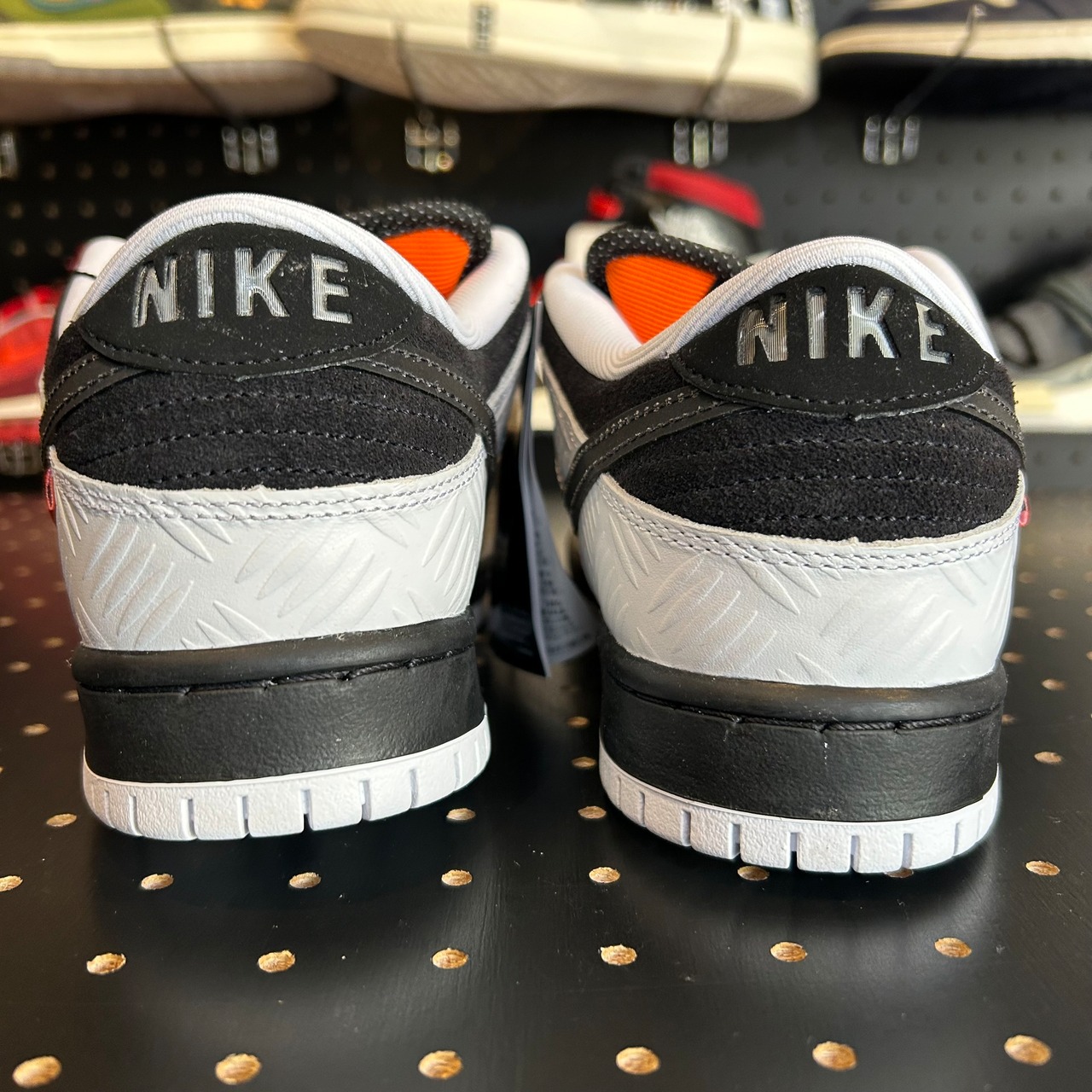 TIGHTBOOTH × Nike SB Dunk Low Pro QS "Black and White" SP BOX US8/26cm