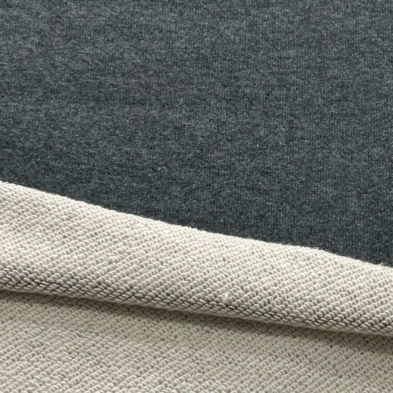 ★AM036◆2.8ｍ◆ラスト1点！綿ウール混もっちり裏毛ニット生地◆グレー