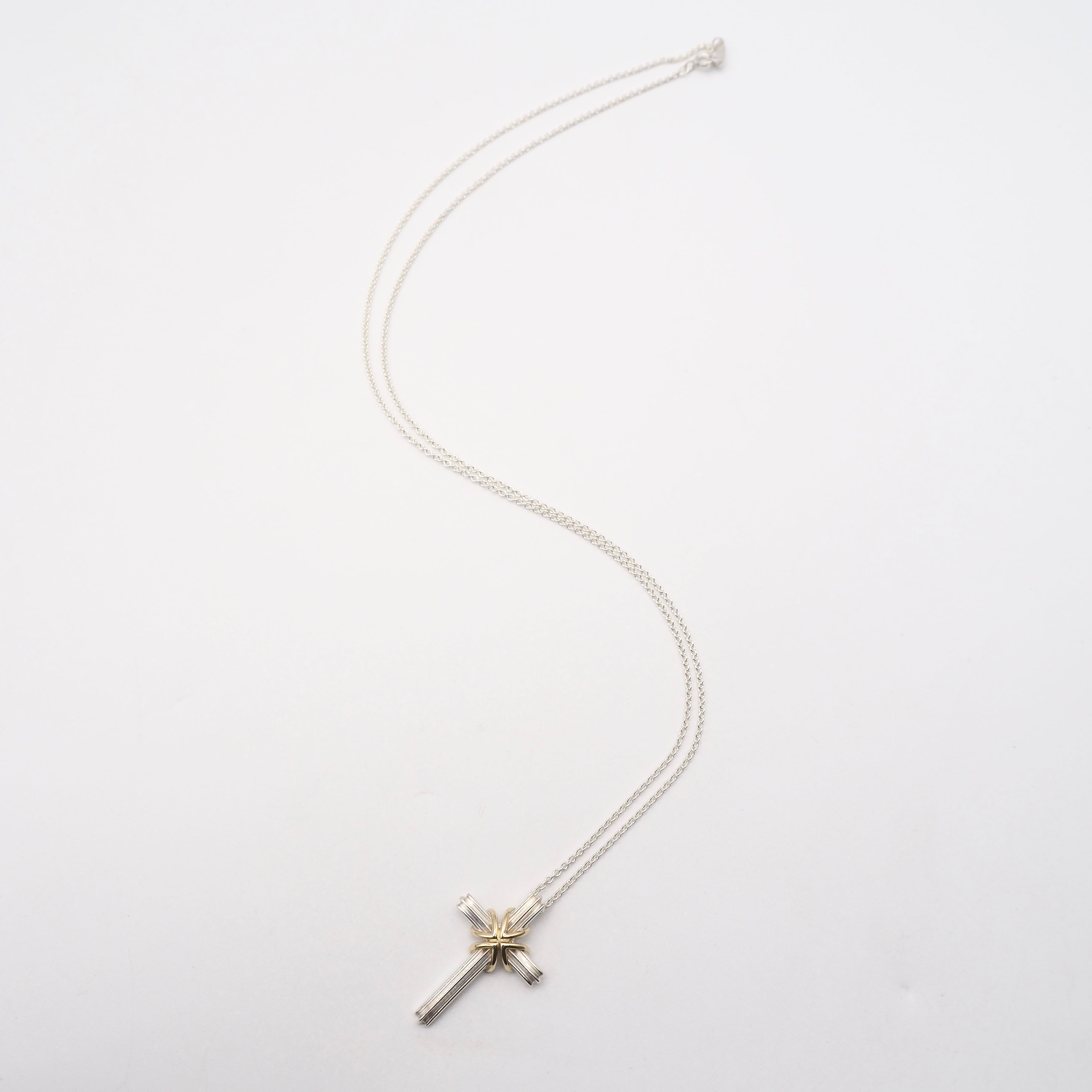 Tiffany&Co. シグネチャークロスコンビネックレス シルバー925 K18