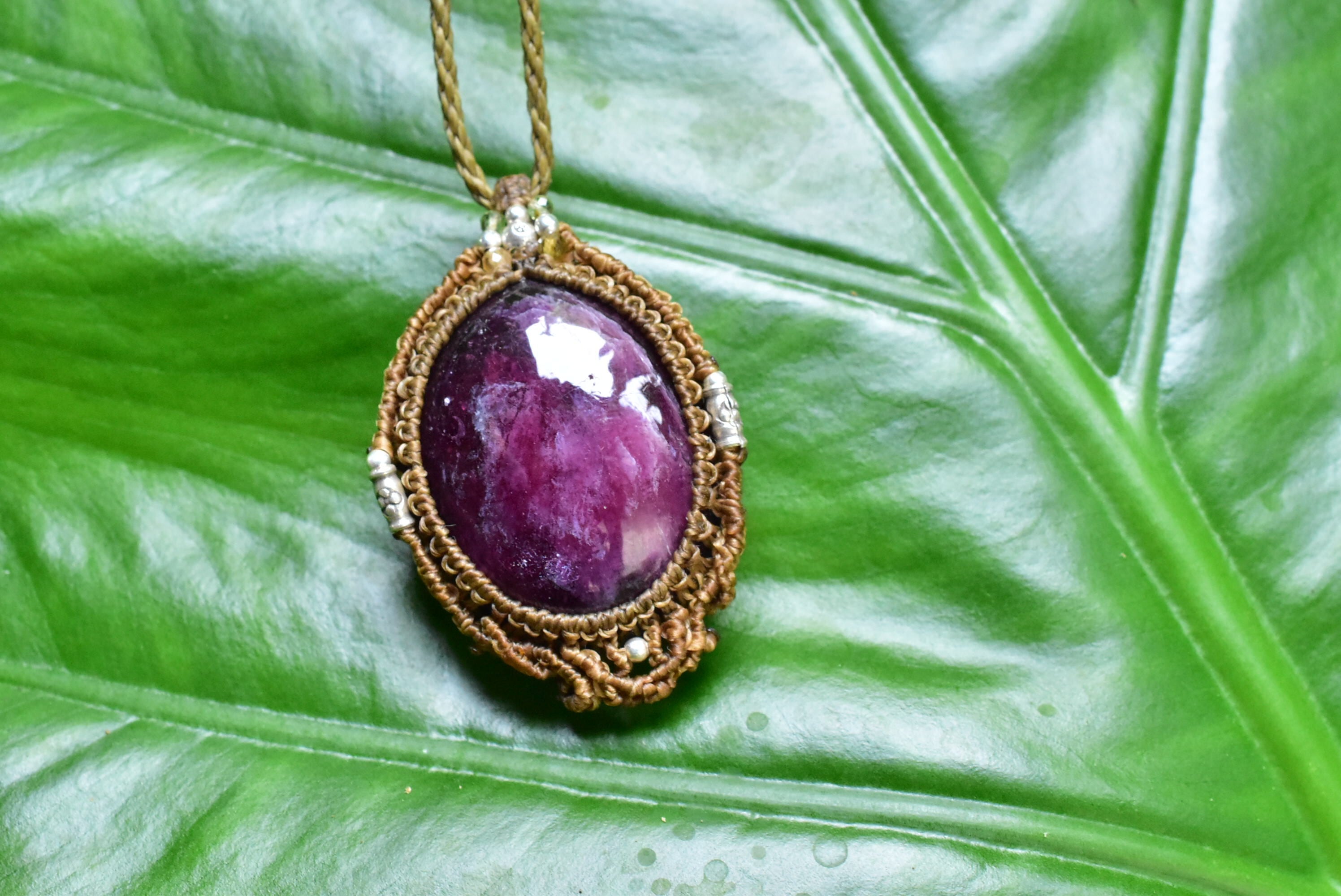 マクラメ編み アフリカン大粒ルビー