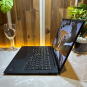 最新2021年式/ThinkPad X1 Gen9/Corei5 第11世代/メモリ8GB/SSD256GB/ノートパソコン