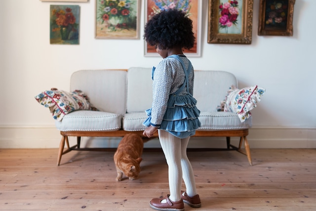 《即納》Little Cotton Clothes / Velvet Dhalia Romper in Eggshell
