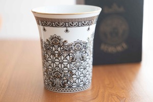 VERSACE　ヴェルサーチ デザイン　ドイツ Rosenthal（ローゼンタール）製　フラワーベース　Marqueterieマルケトリ（象嵌細工の意）パターン