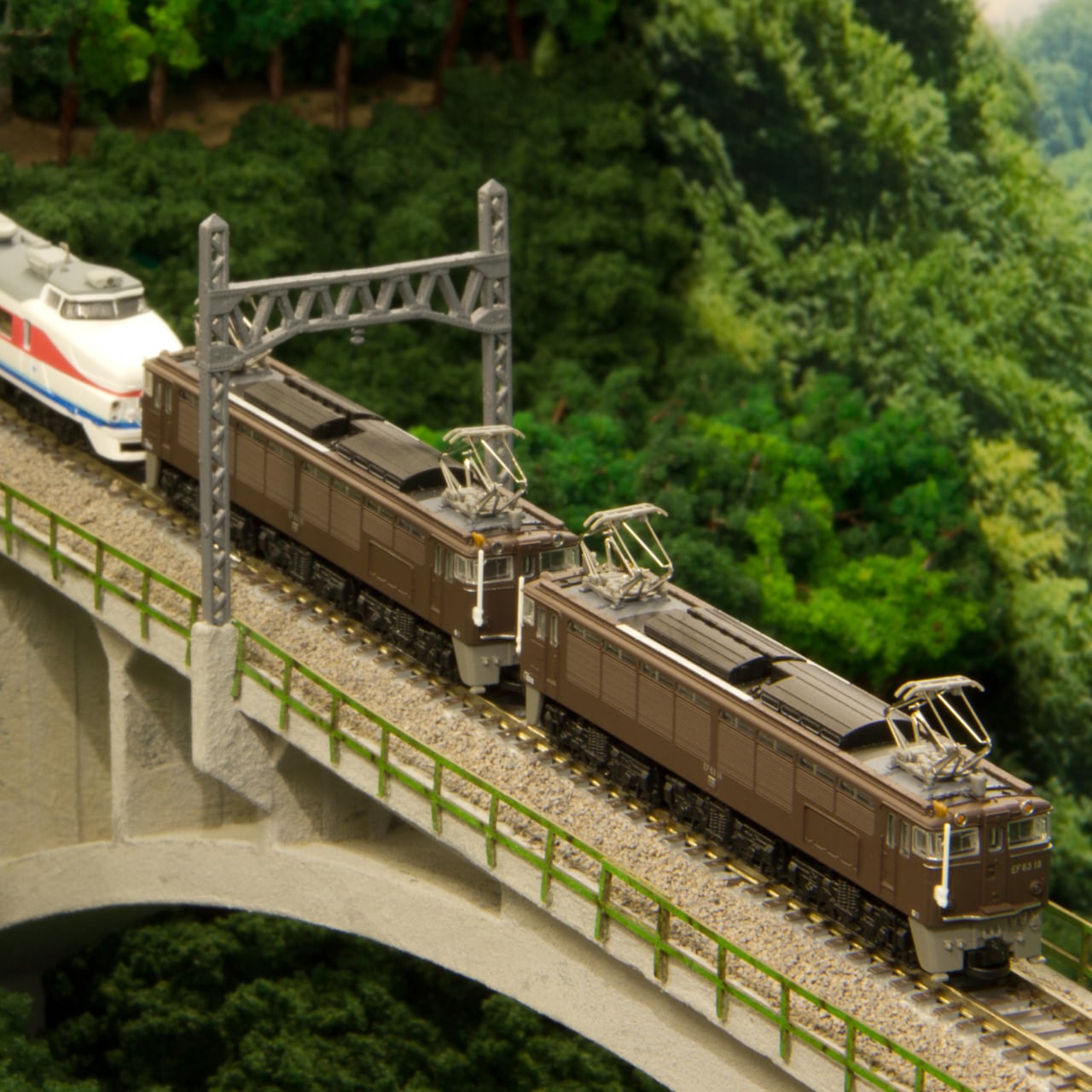 T038-2 EF63形電気機関車 2次形 茶 重連セット（EF63 Electric