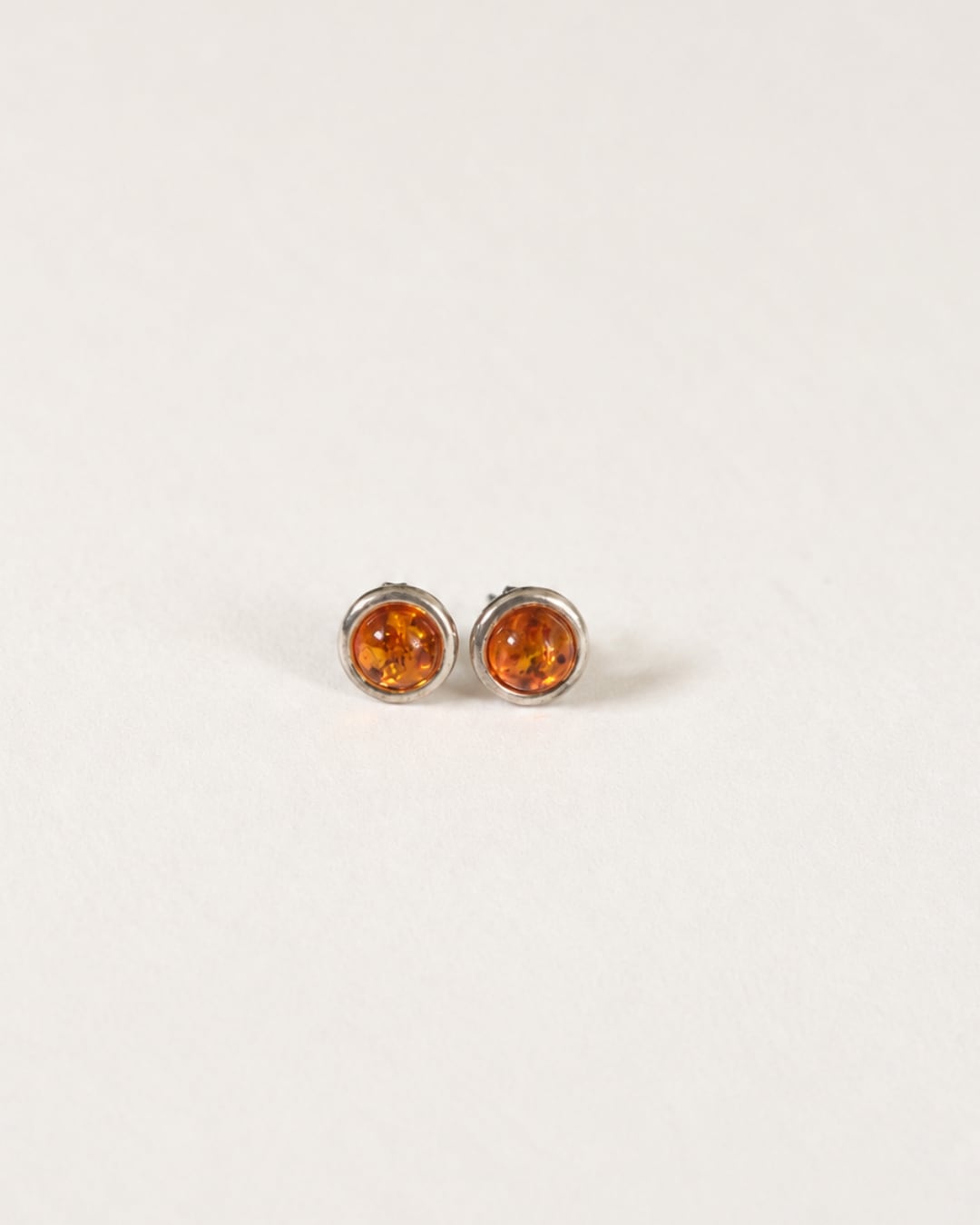 Ambre — Vintage Earrings