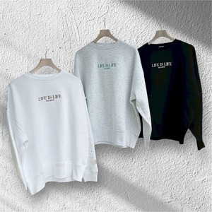 LIFEisLIFE 裏起毛刺繍クルースウェット ￥8,990(￥9,889)