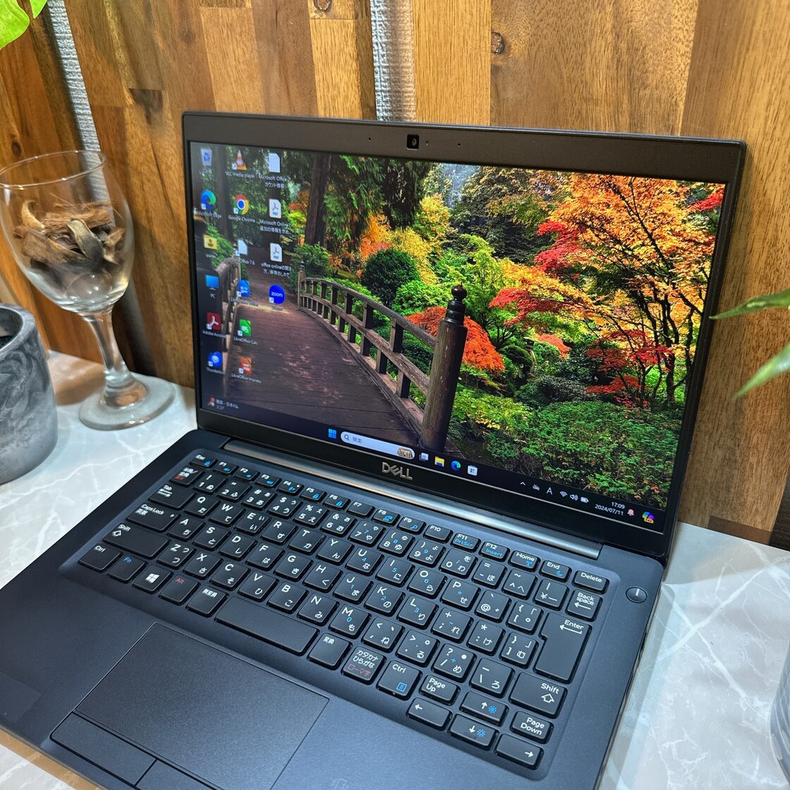 Dell Latitude 7390☘️i7第8世代☘️メモ16GB/SSD512G | Pay ID