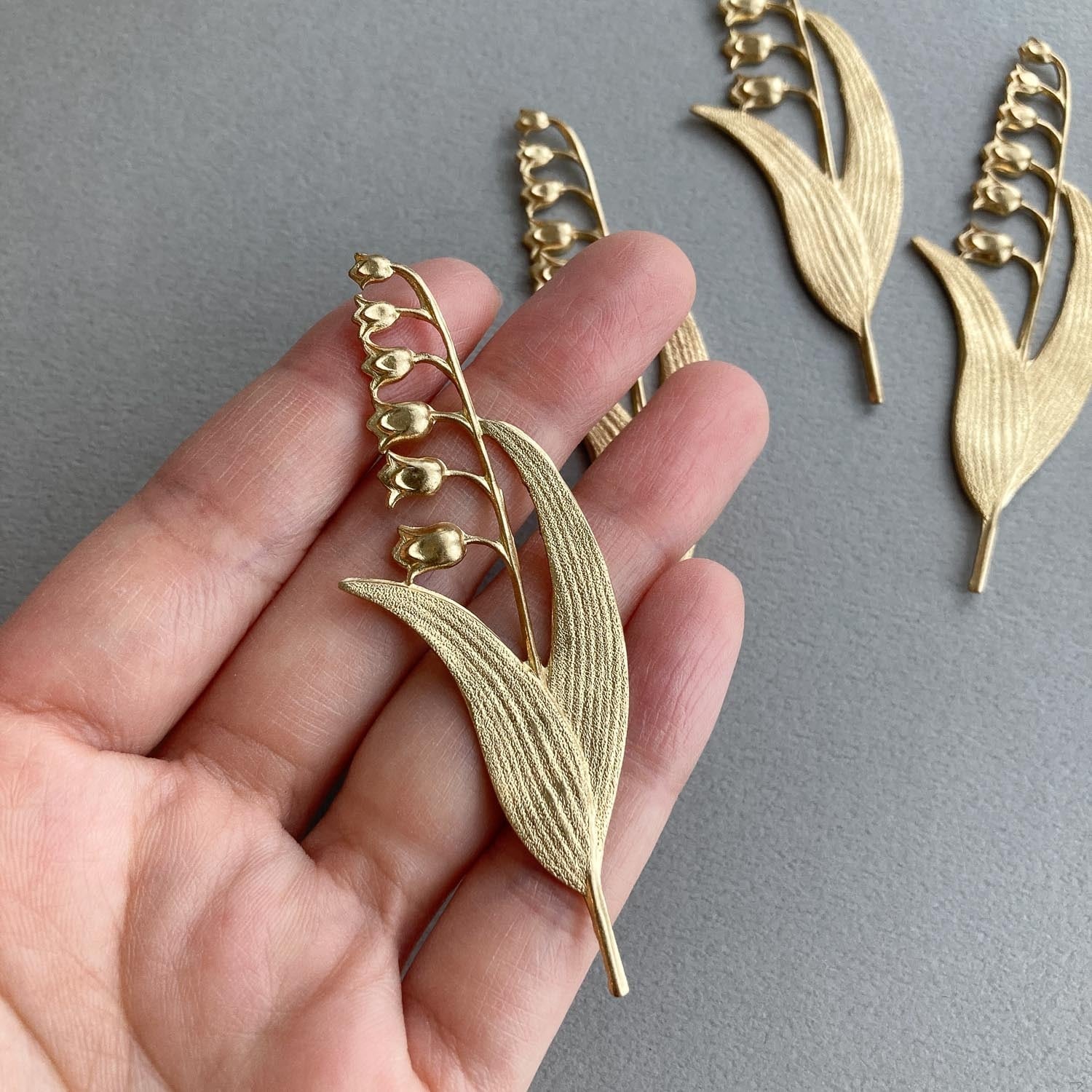 最終入荷〉USA真鍮 スズランプレート | Dua-アクセサリーパーツショップ