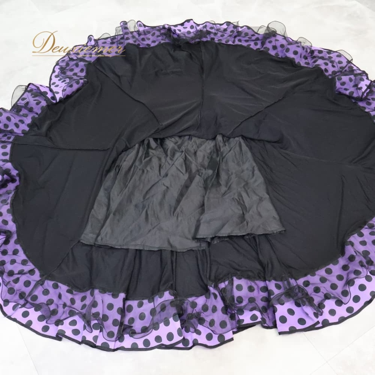 フラメンコ 衣装 ファルダ スカート ブラック系 パープル系 黒 紫 プリマブティック prima boutique ボランテ フリル 水玉 ドット レッスン 練習着 ダンス パーティ 発表会 レディース 練習用 レッスン用 発表会用 ダンス衣装 舞台衣装 水玉柄 かわいい