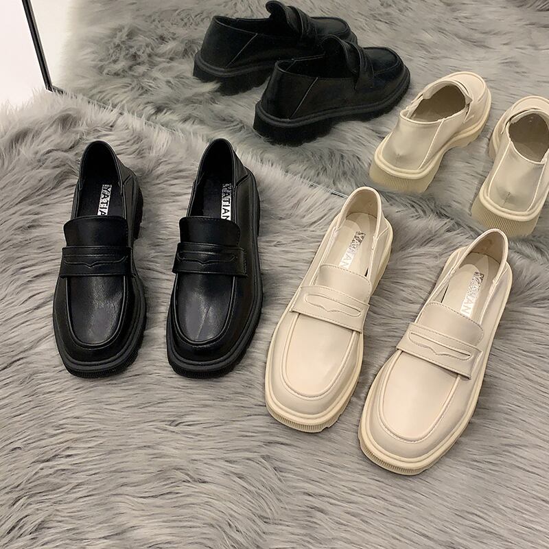 シングルスプリングスタイルレザーキャップ 靴 シューズ ローファー 春物 ラウンドトー 部族の婦人靴87586300987