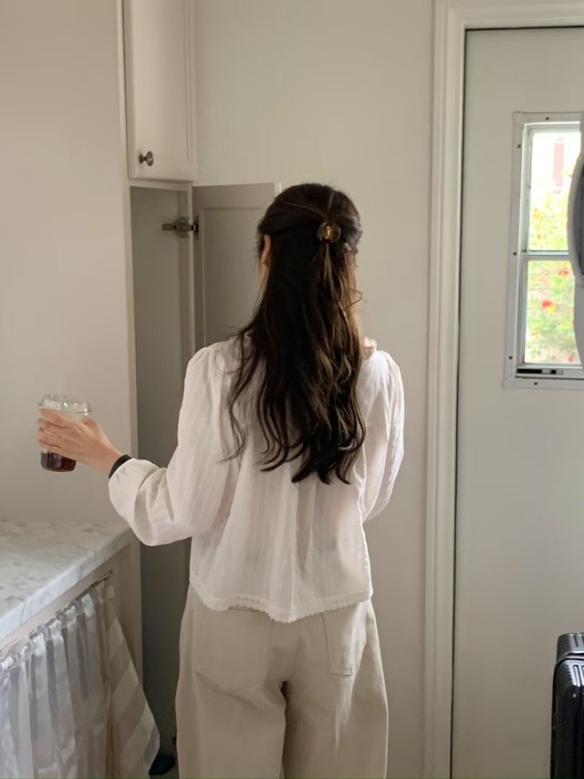 (LITER) lily lace blouse