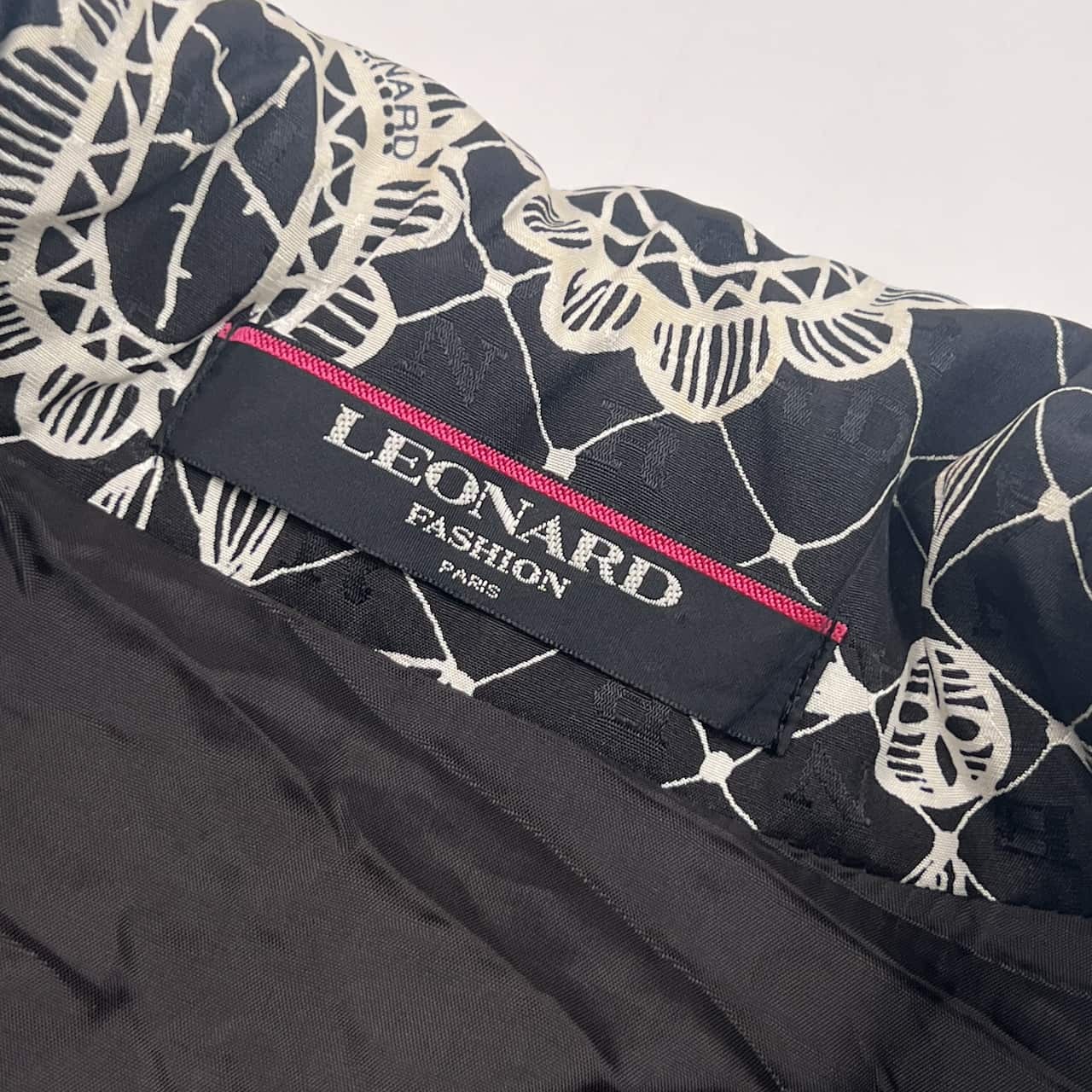 シルク100% LEONARD FASHION レオナール  花柄 総柄 中綿 ショールカラー ジャケット /11R ブラック×ホワイト レディース