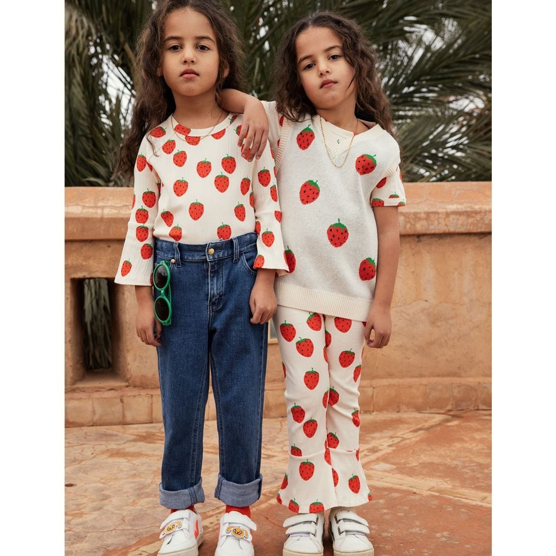 sold out»«MINI RODINI» ミニロディーニ STRAWBERRIES FLARED sold out»«MINI RODINI» ミニロディーニ STRAWBERRIES FLARED