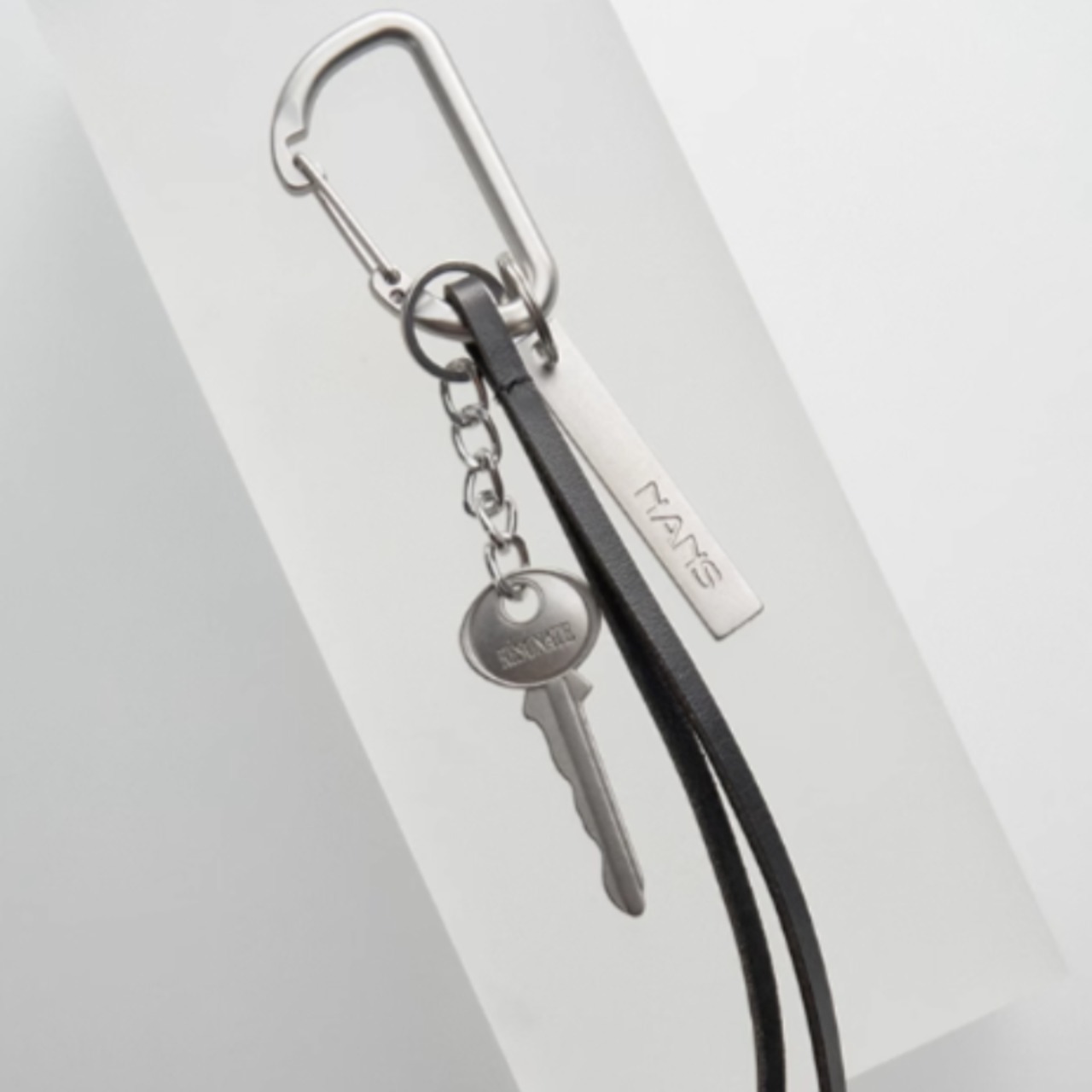 ロゴメタルプレートキーホルダー　0898