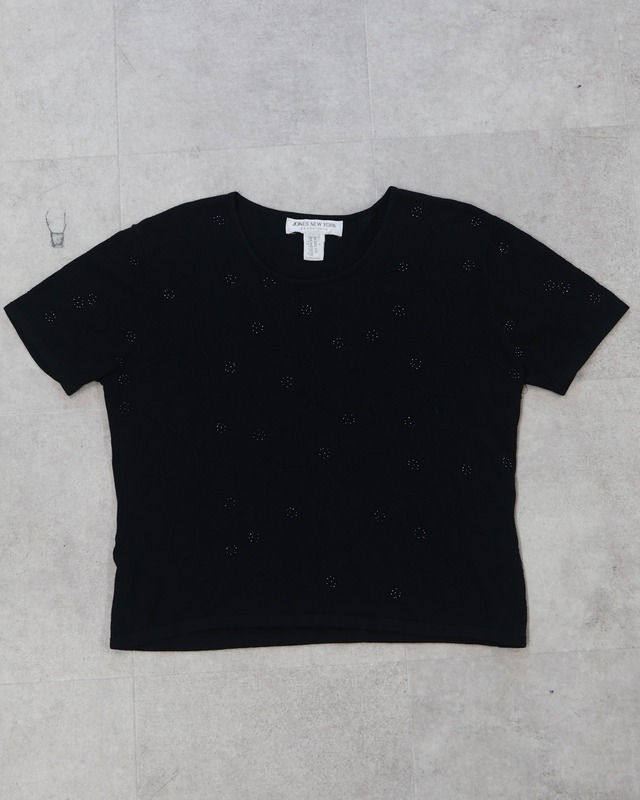 short length beads design t-shirt