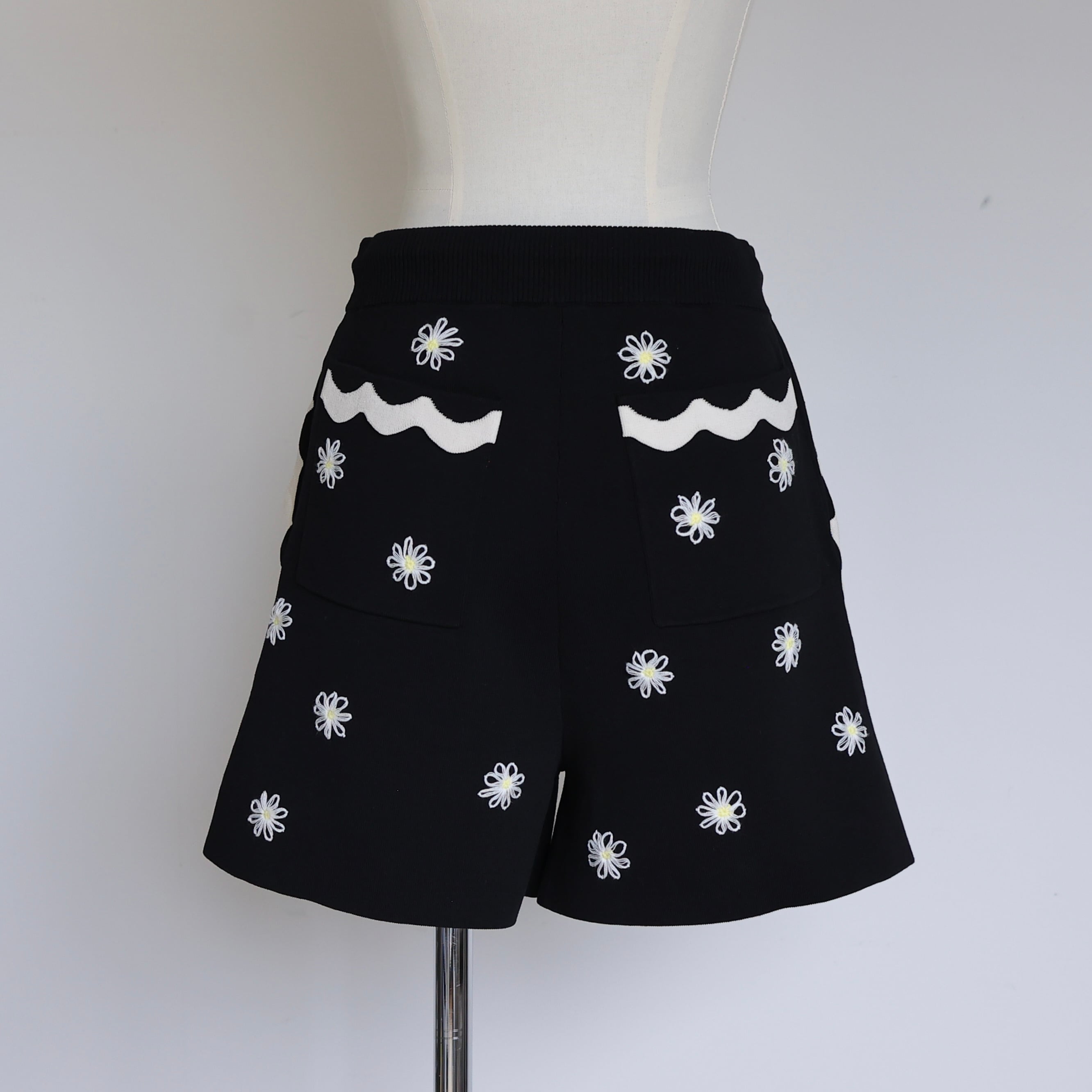 GPTH-301/301a Flower Short Pants | gypsohila GPTH-301/301a Flower Short Pants | gypsohila