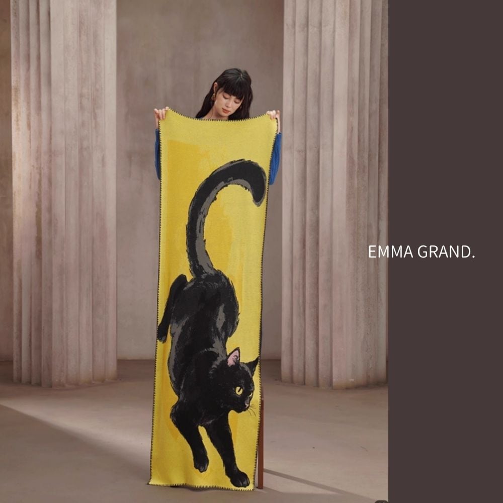 夜影を纏う黒猫ショール E00606 | EMMA GRAND