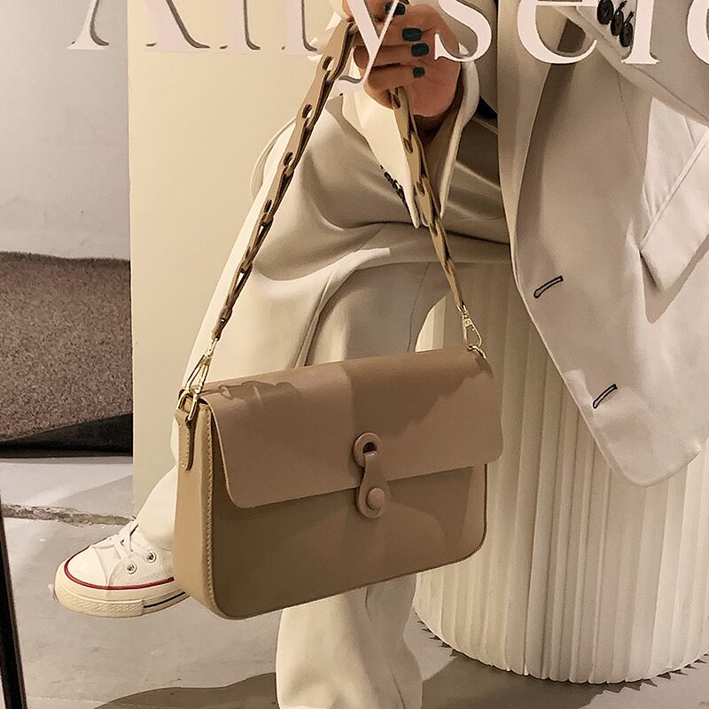 オータムウィンタースタイル 秋物 冬物 スクウェア メッセンジャーバッグ Tiancai_Wing_Bag22852933347