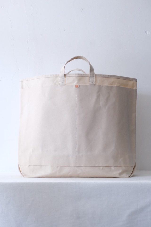 "Order Event" This is a(n) Base Tote XL　White,Coyote,Olive,Black