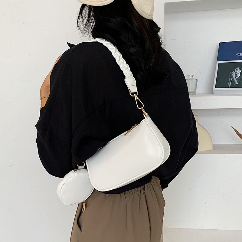 人気のオールマッチスモールバッグレディースバッグ2020新しいトレンディなファッションシンプルなワンショルダー脇の下のバッグネット赤のテクスチャメッセンジャーバッグ Tiancai_Wing_Bag0837265