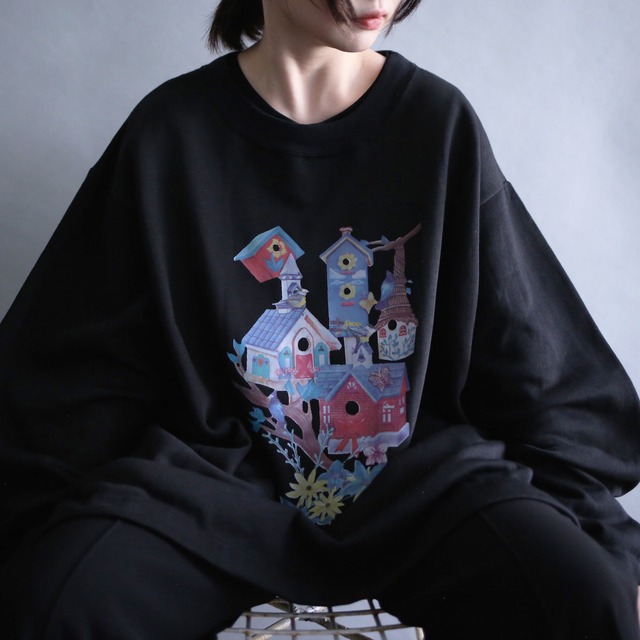 bird house and flower good coloring printed over size box silhouette sweat