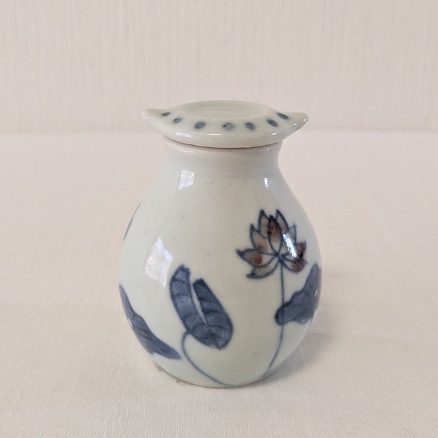 蓮しょうゆ差し